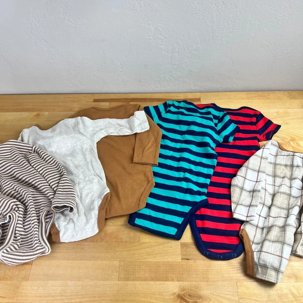 Lot 5‎ Baby Bodysuits 3-6 Months Carter's Old Navy Le Top Bebe Long Short Sleeve